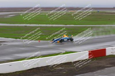 media/Jan-14-2023-CalClub SCCA (Sat) [[d2757389b8]]/Group 2/Qualifying (Front Straight)/